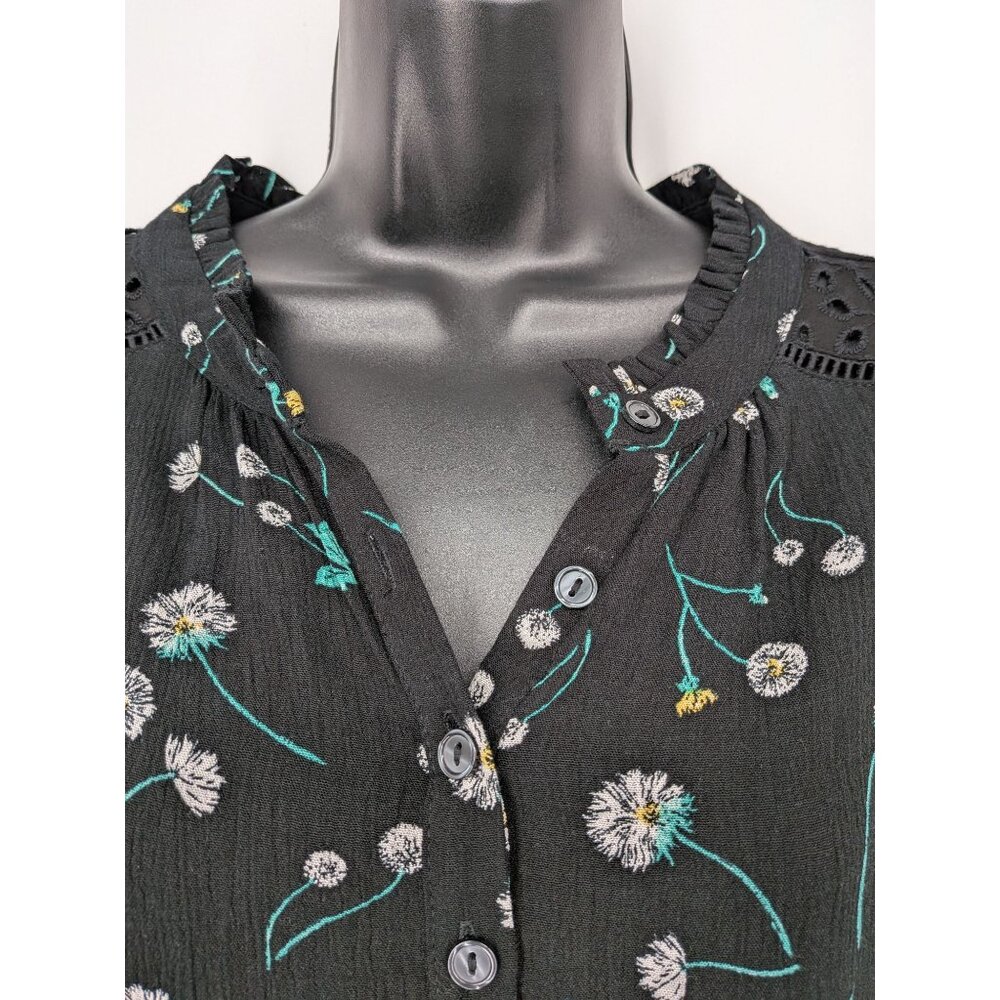 Torrid 1/4 Button Up Top Size 2x Crinkle Gauze Fl… - image 5